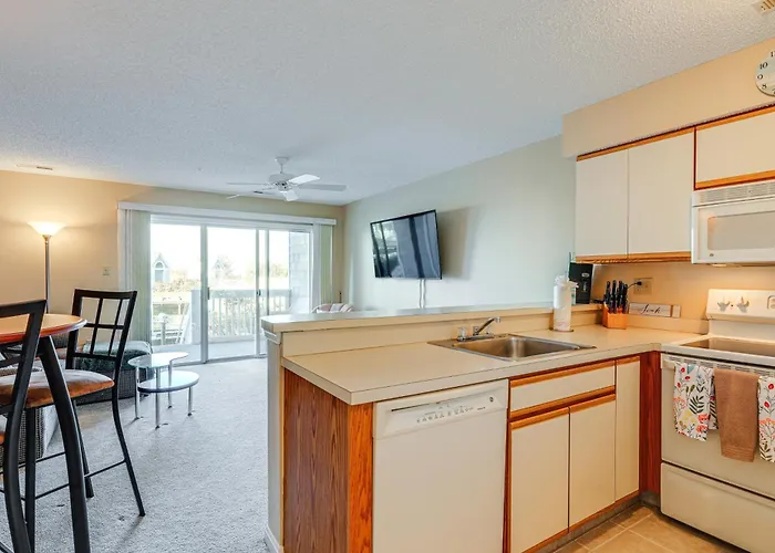 Ferienhaus Half Mi To Beach: Bayfront Ocean Condo, Deck